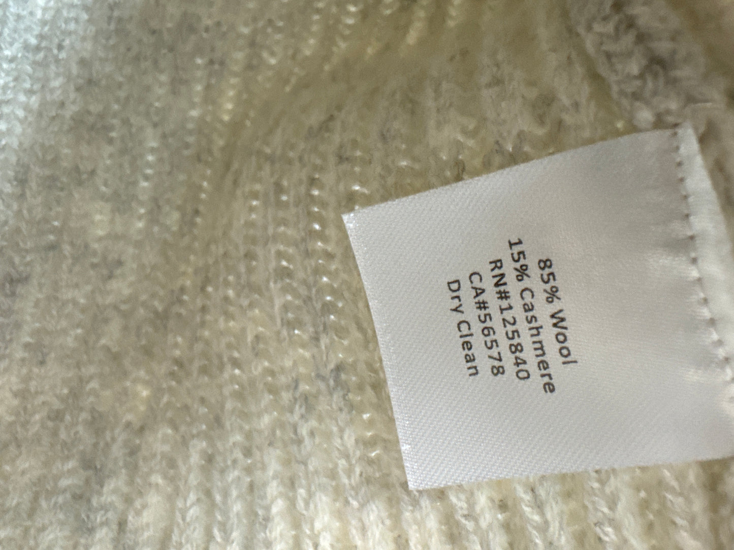 Sweater By Clothes Mentor In Beige, Size: L