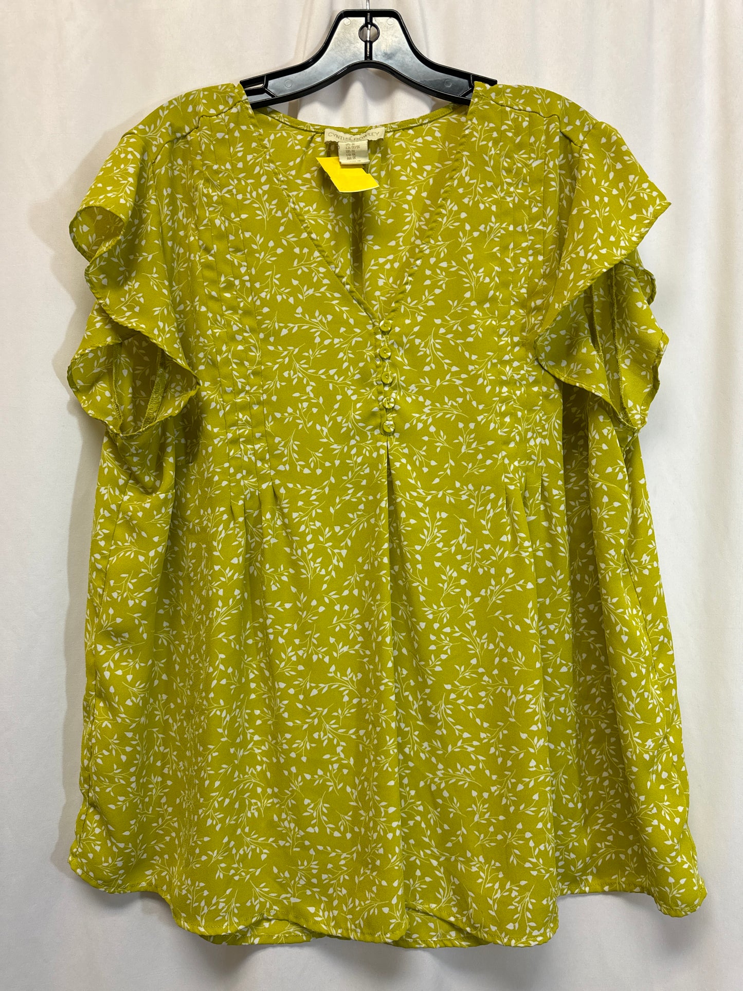 Top Short Sleeve By Cynthia Rowley In Green, Size: 1x