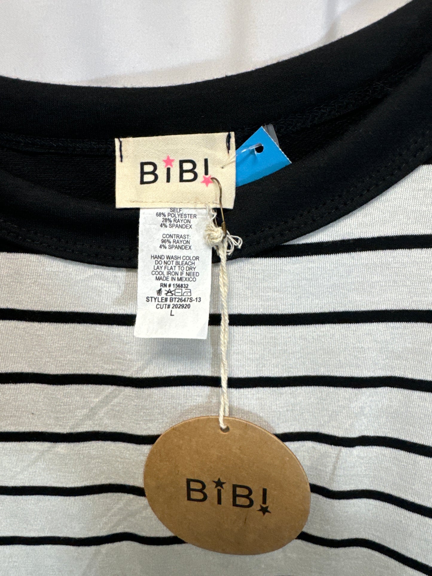 Top Long Sleeve By Bibi In Black & White, Size: L