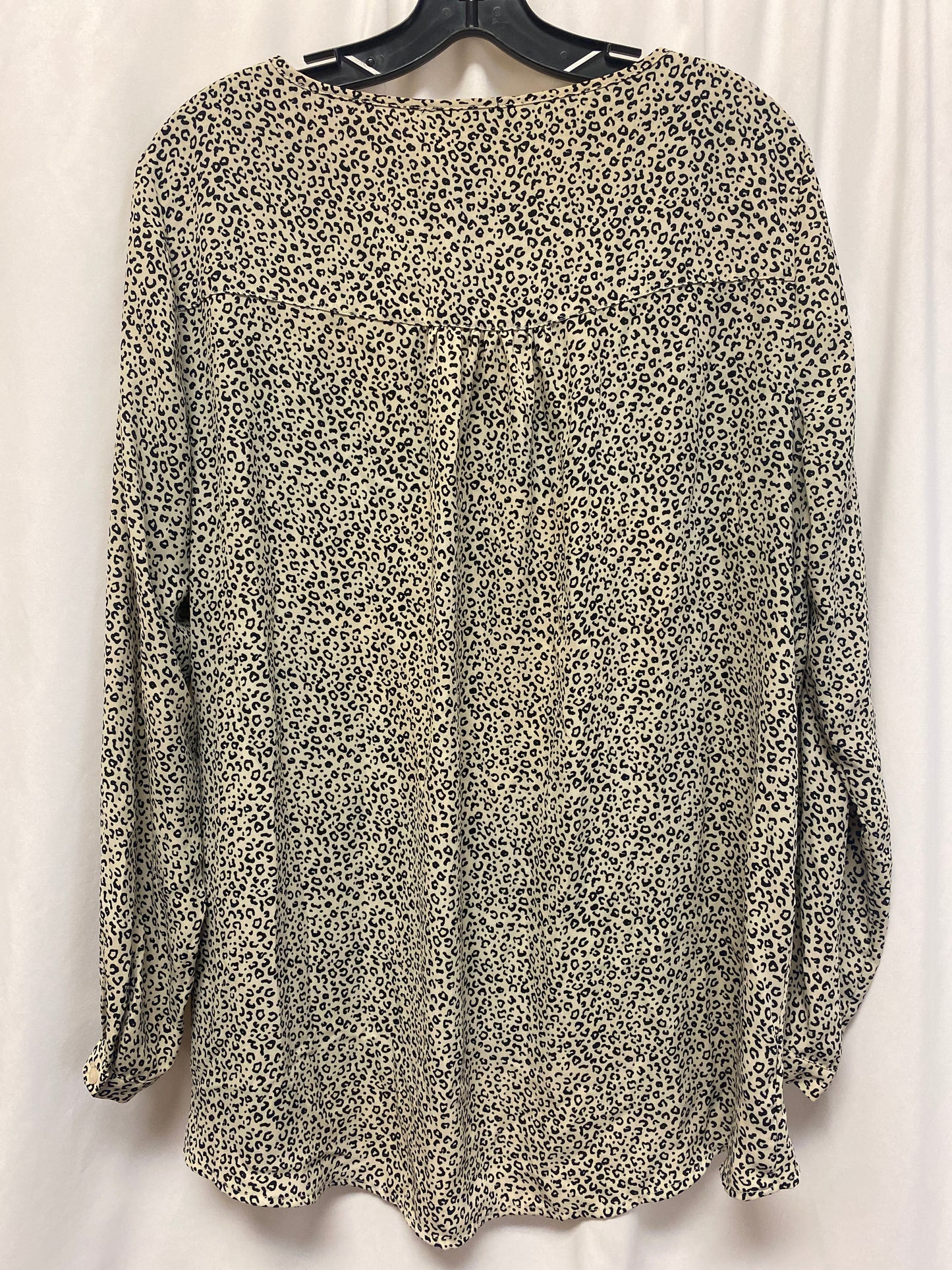 Tunic Long Sleeve By Chelsea And Violet In Animal Print, Size: L