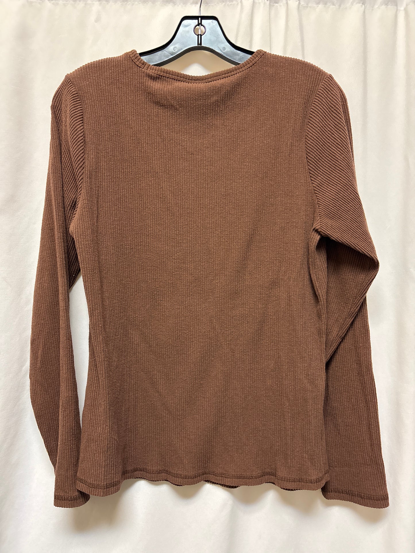 Top Long Sleeve By Old Navy In Brown, Size: Xl