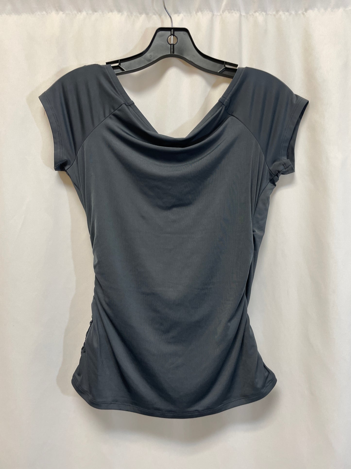 Top Short Sleeve By Express In Grey, Size: M