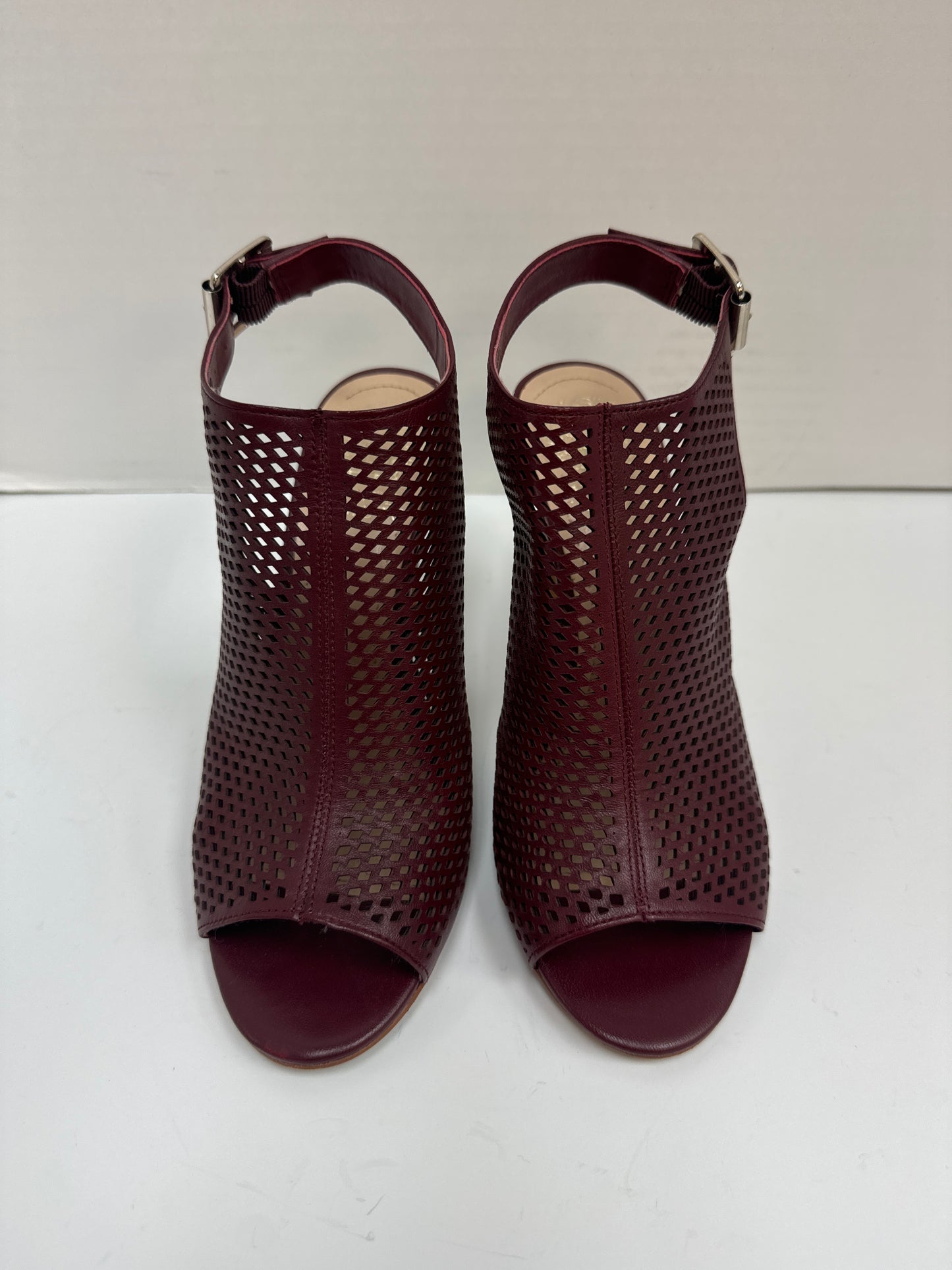 Shoes Heels Stiletto By Vince Camuto In Maroon, Size: 7.5