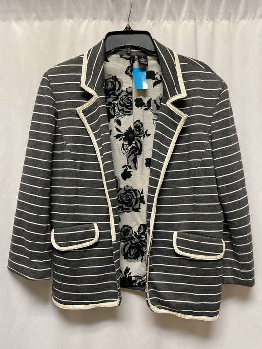 Blazer By New Directions In Grey, Size: L