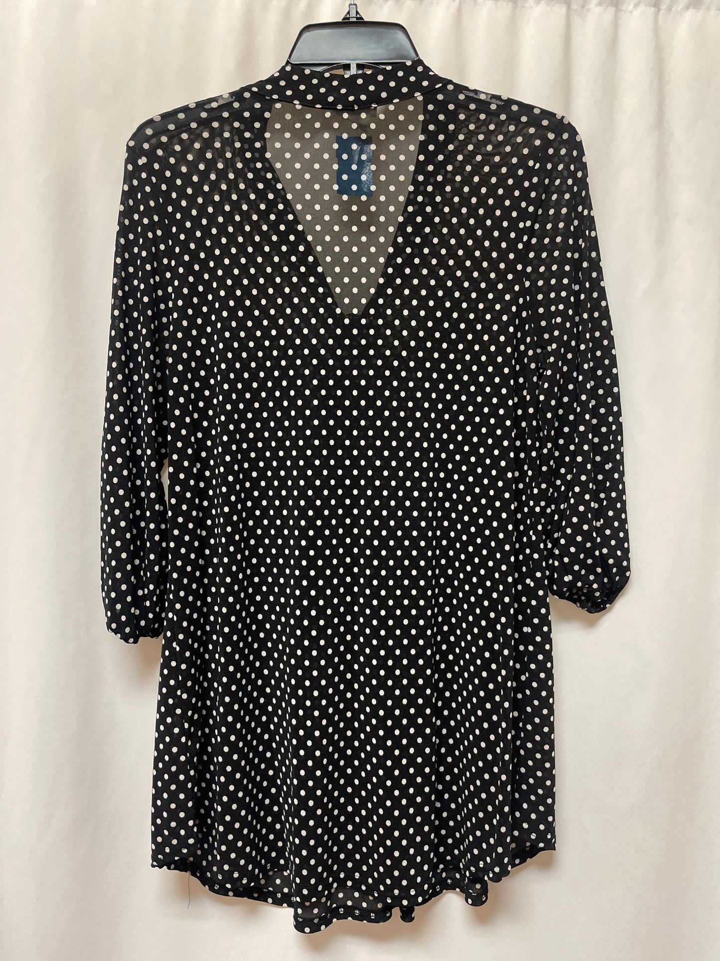 Top Long Sleeve By Clothes Mentor In Polkadot Pattern, Size: Xl