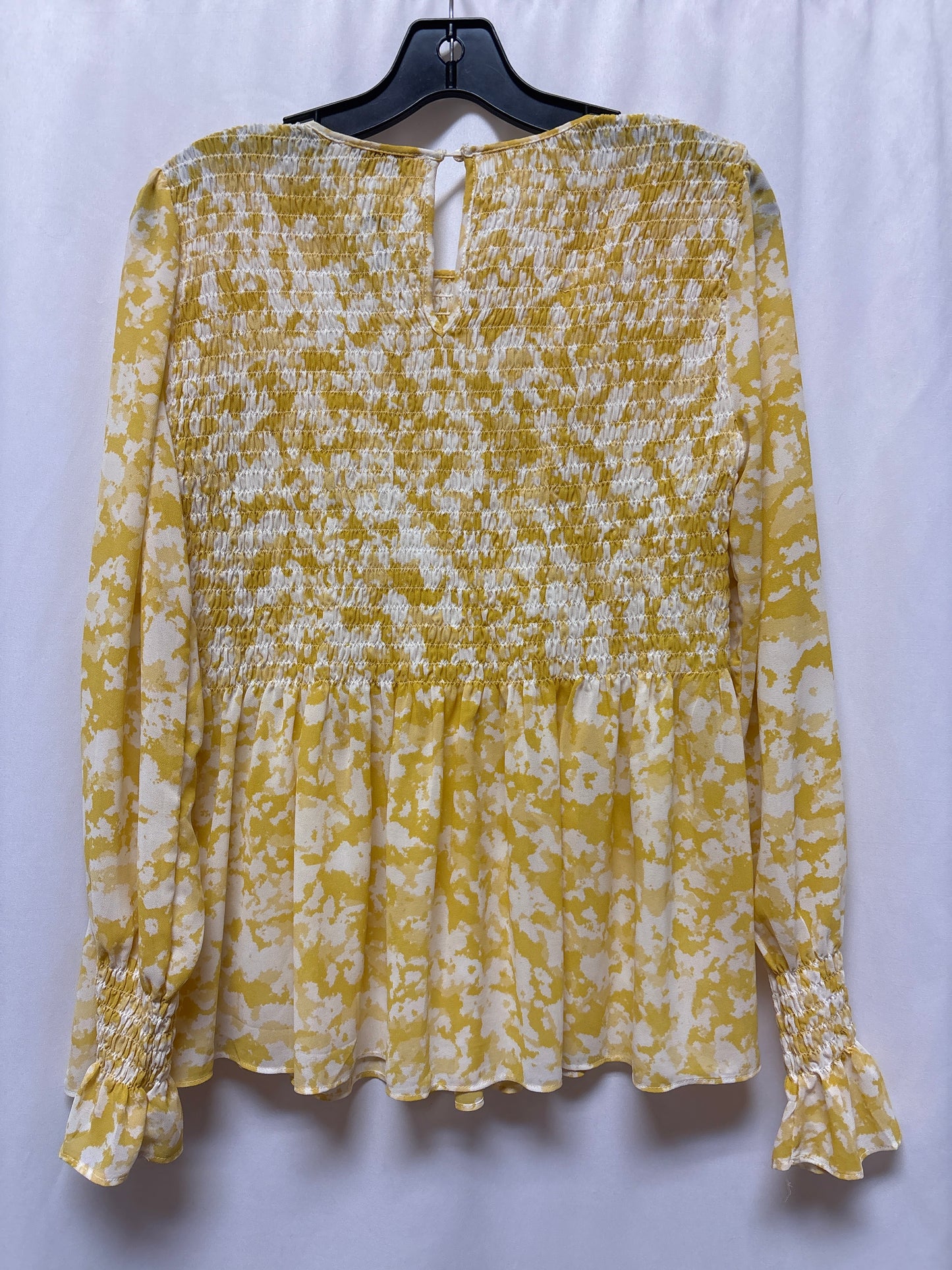 Top Long Sleeve By Rose And Olive In Yellow, Size: M