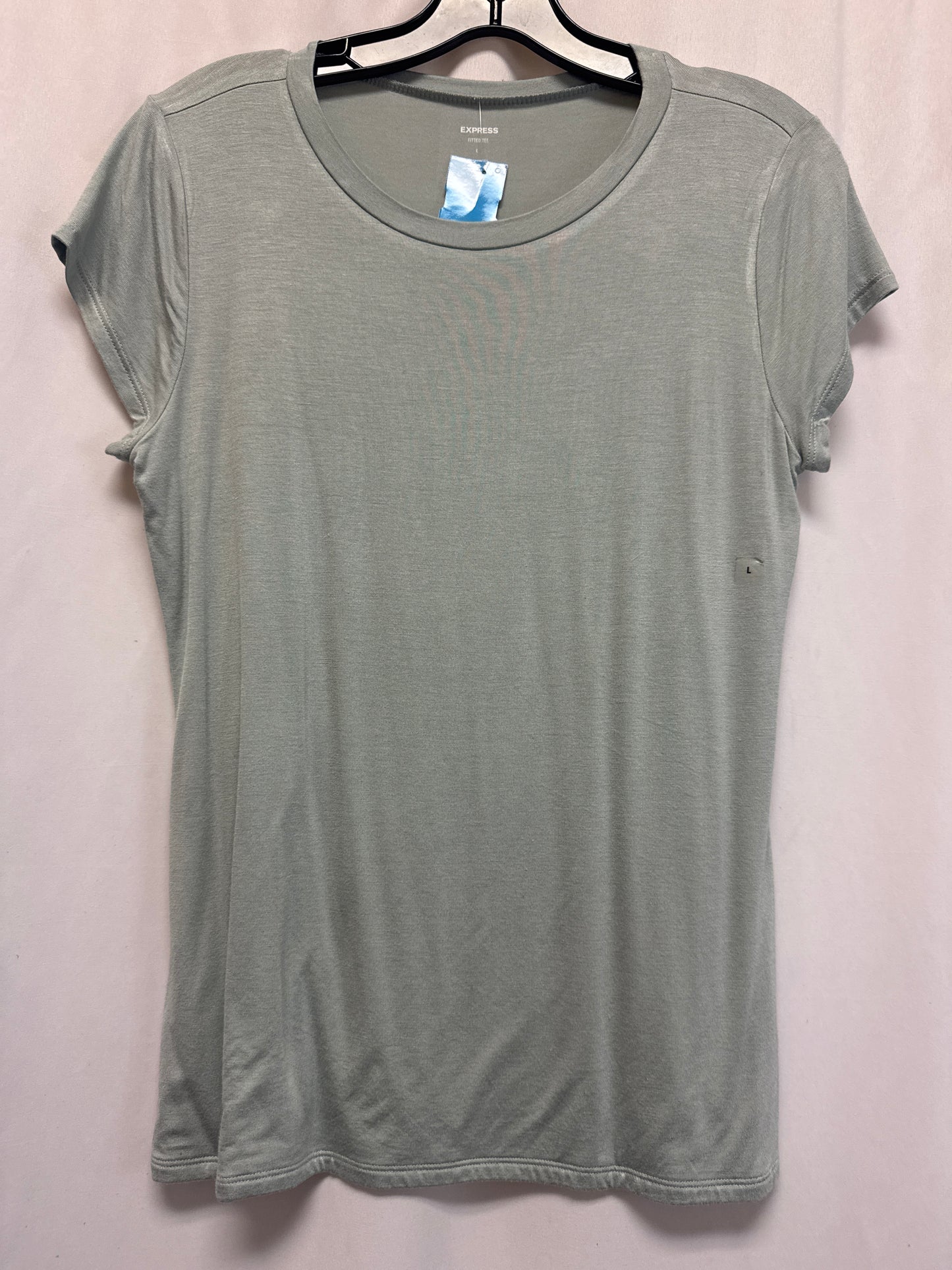 Top Short Sleeve By Express In Green, Size: L