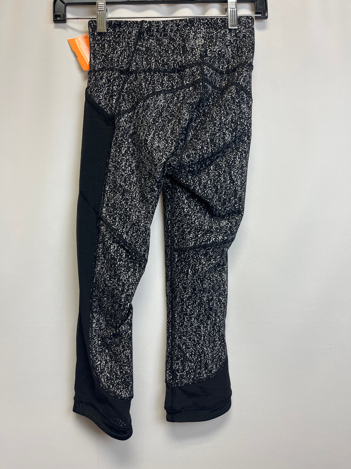 Athletic Leggings Capris By Lululemon  Size: Xs