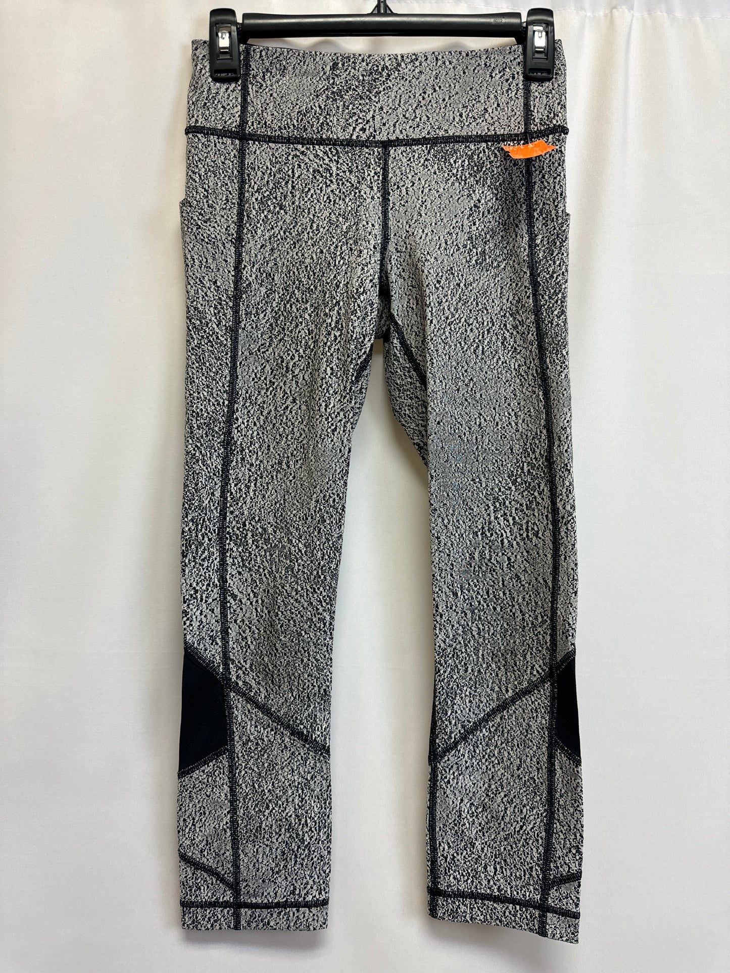 Athletic Leggings By Lululemon  Size: 4