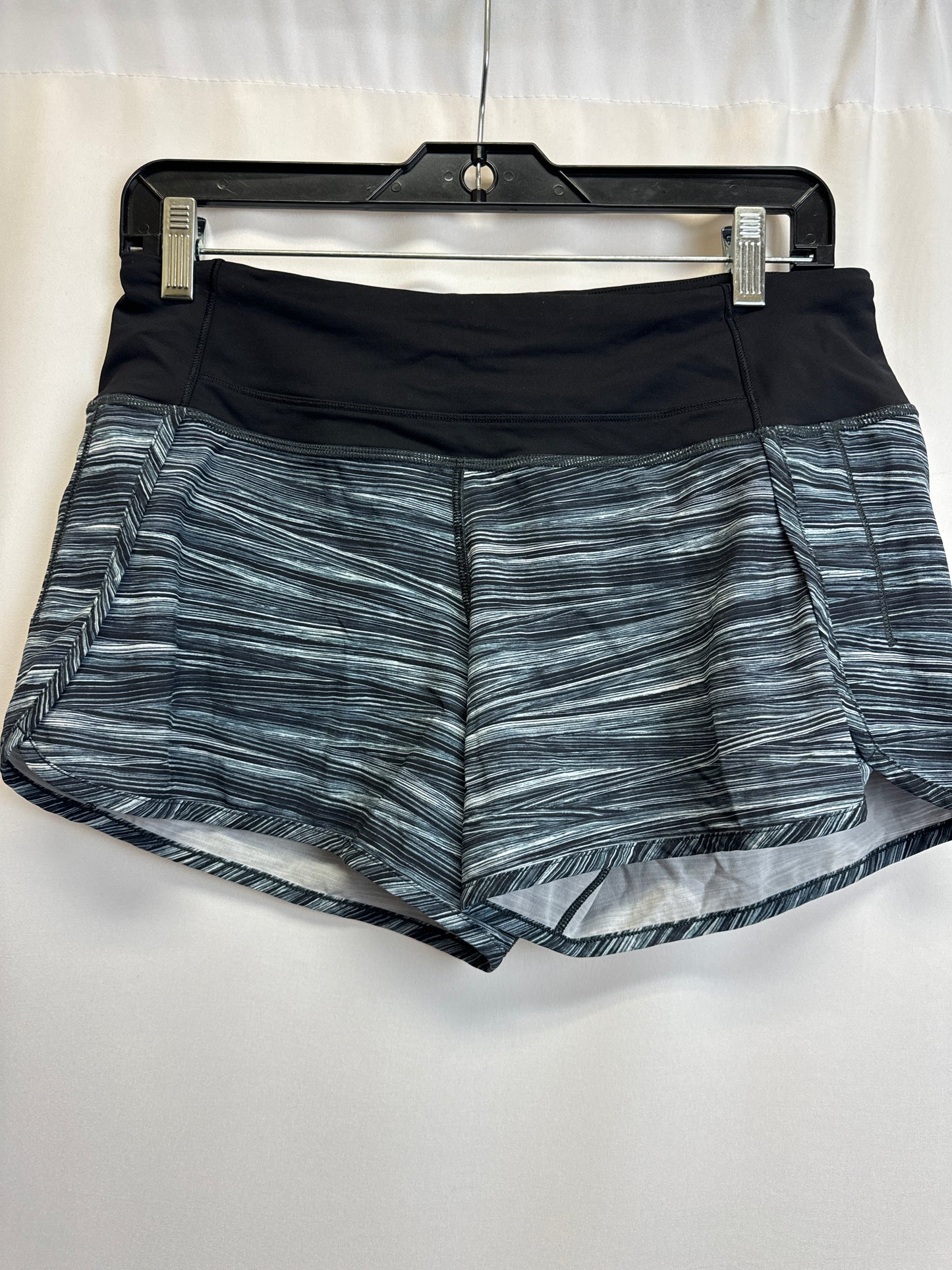 Athletic Shorts By Lululemon  Size: 6