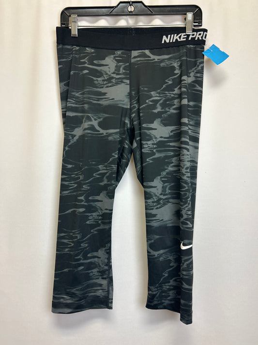 Athletic Capris By Nike  Size: Xl