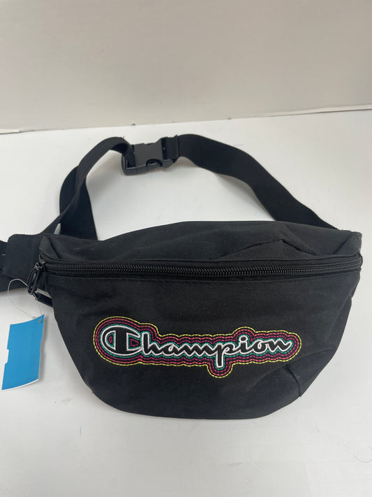 Belt Bag By Champion  Size: Medium