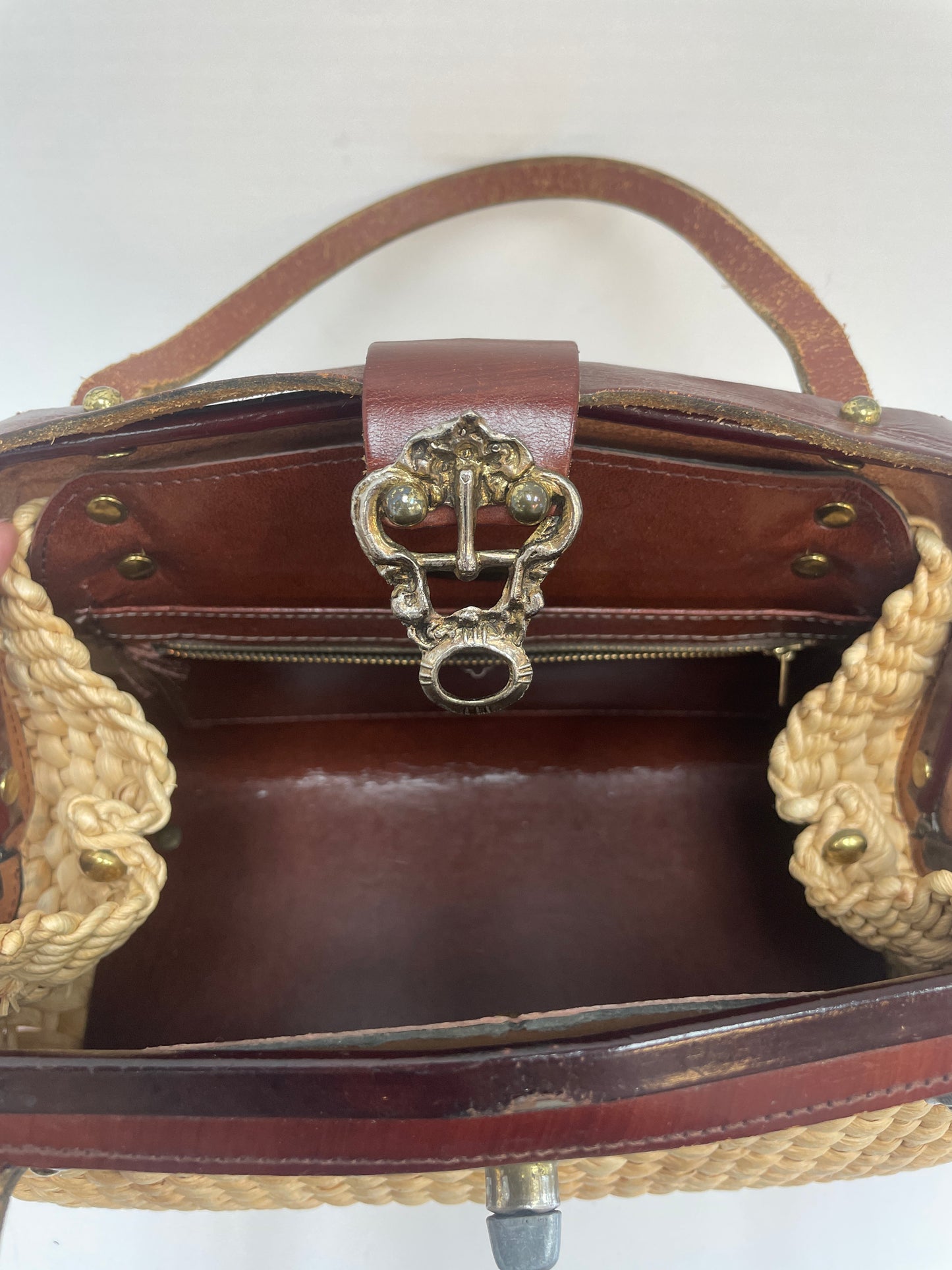 Handbag Designer By Zenith  Size: Medium