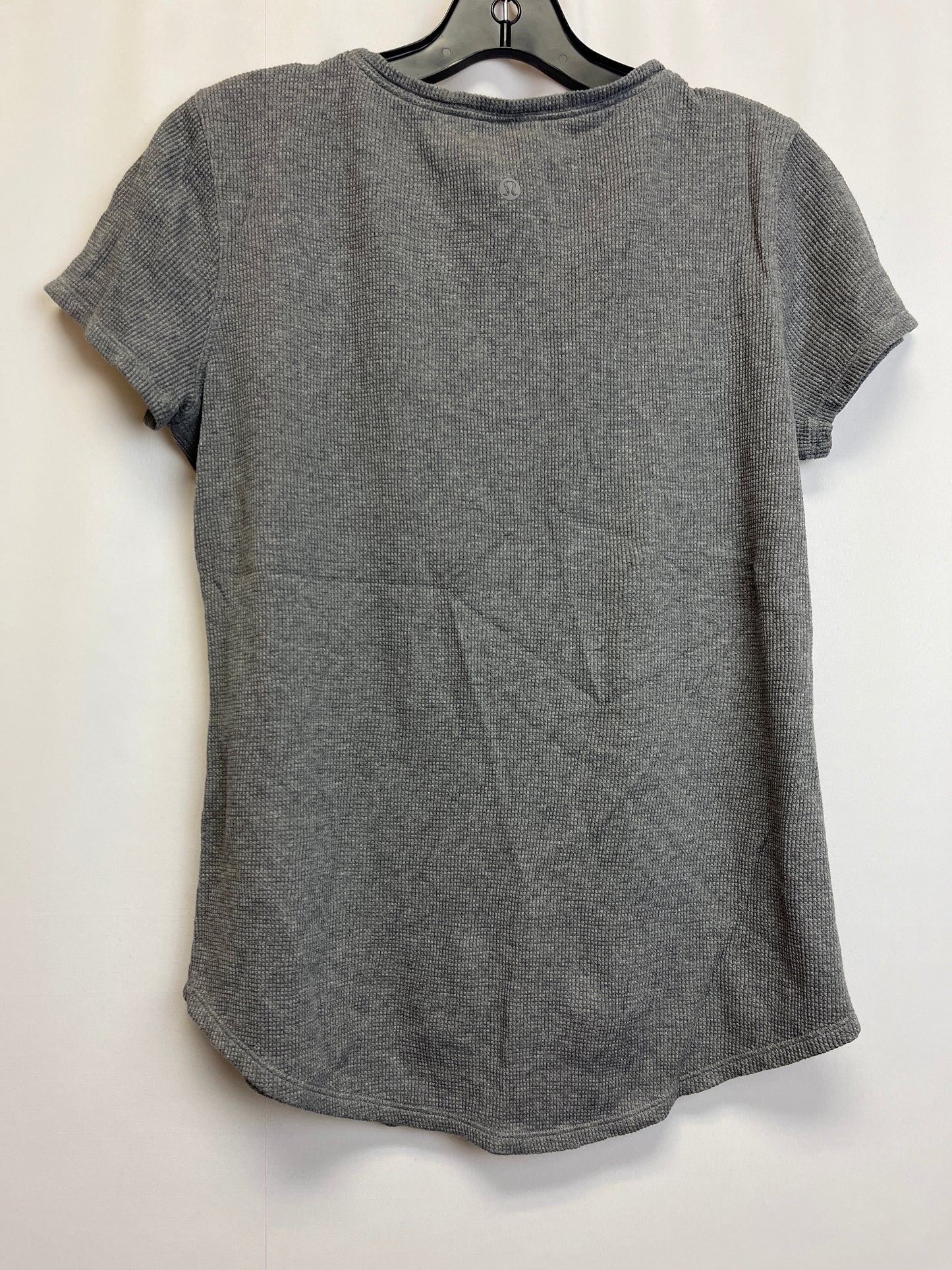 Athletic Top Short Sleeve By Lululemon  Size: 6