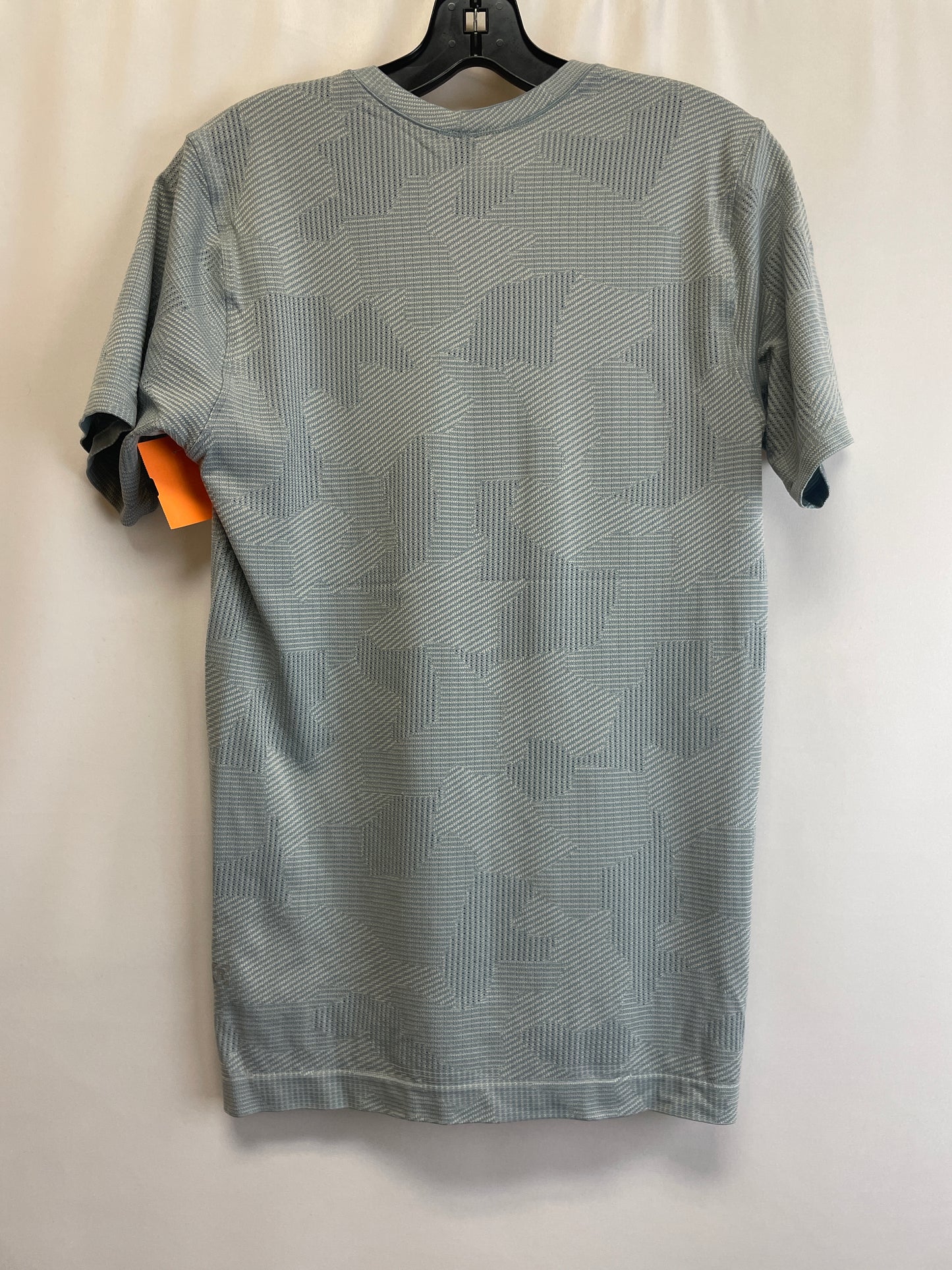 Athletic Top Short Sleeve By Lululemon  Size: S