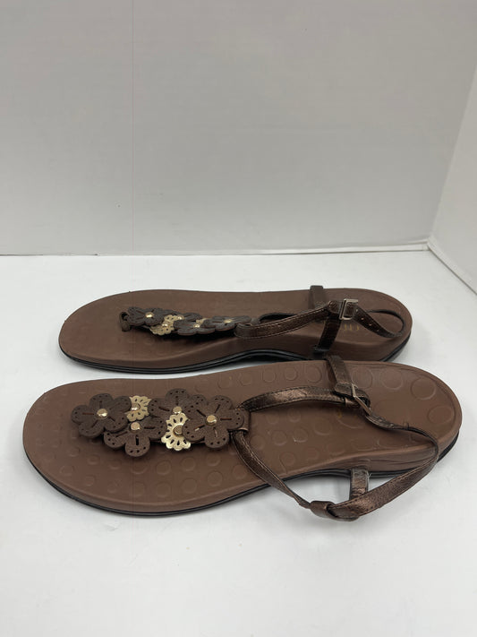 Sandals Flats By Cmf  Size: 11